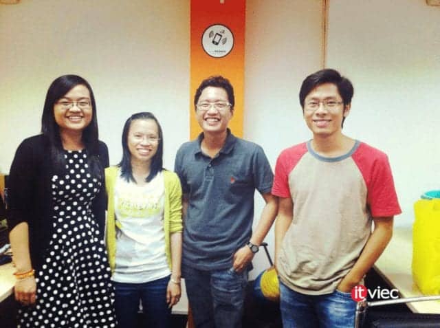data-scientist-nguyen-hoan-va-ban-be