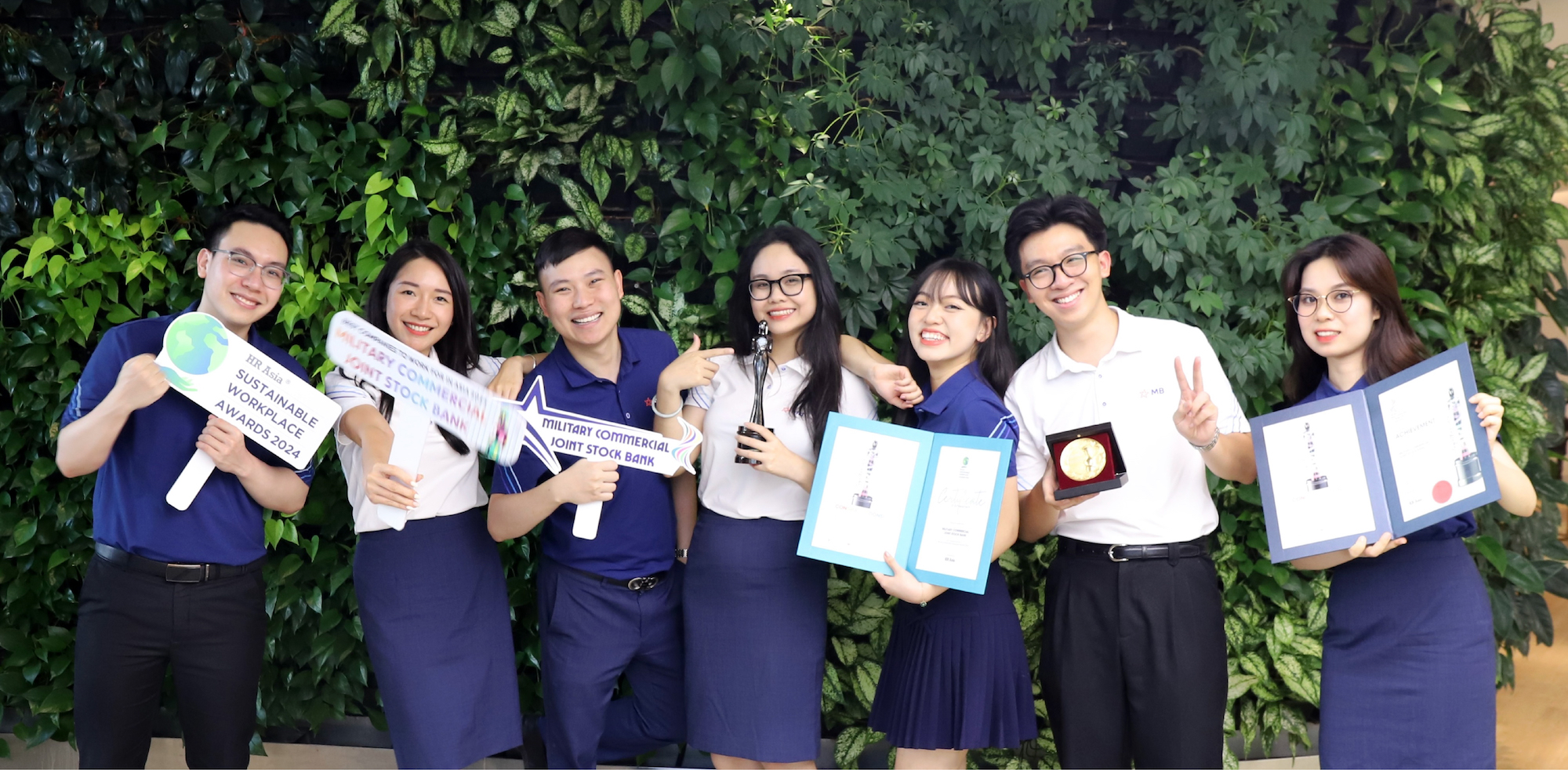 mb-moi-truong-lam-viec-1